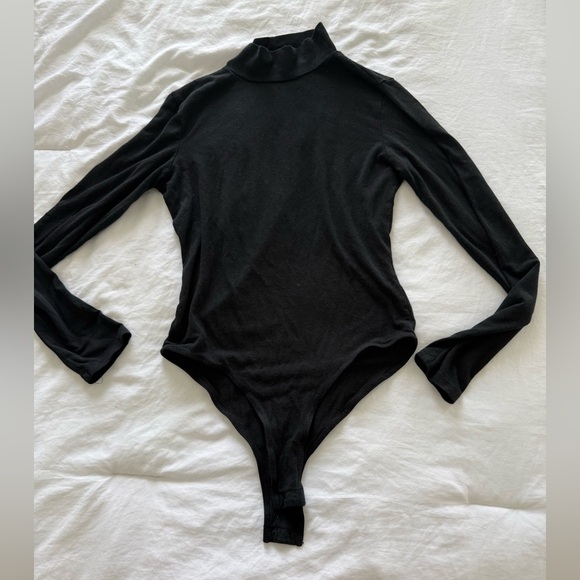 Tops - Black Long Sleeve Bodysuit